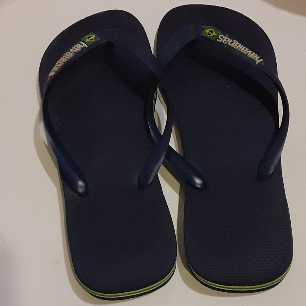 HAVAIANAS MEN SANDALS IN SIZE 12